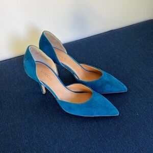 EUC gorgeous Vince d’orsay pumps